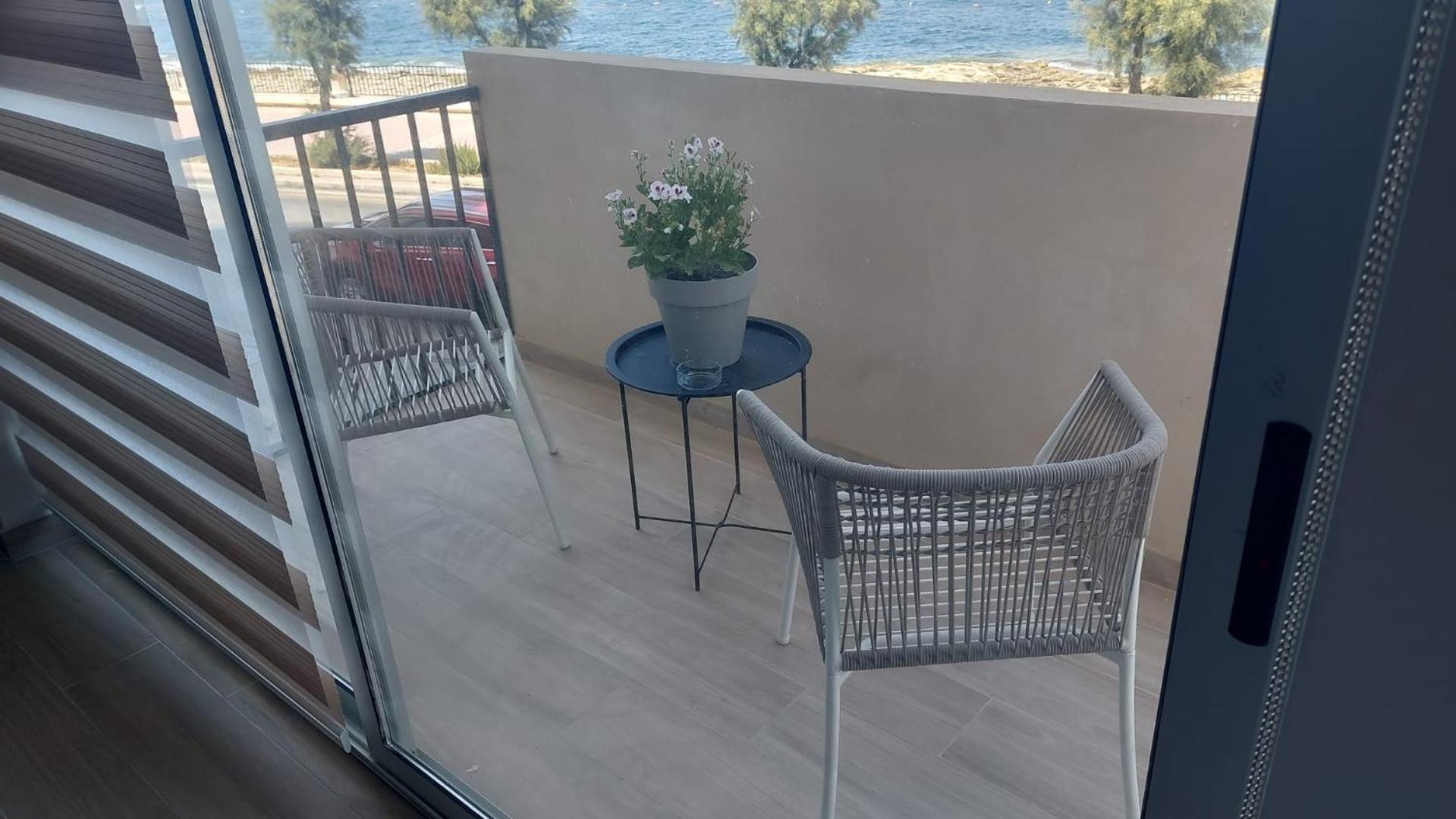 Beachfront Sliema Apartment Exterior foto